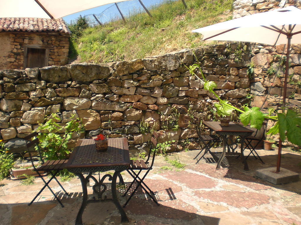 Hotel Rural Genestoso Exterior foto